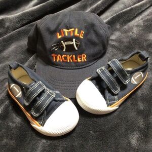 Gymboree, size 5 toddler sneakers, 18-24 months cap navy blue